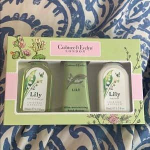 Crabtree and Evelyn Mini Set